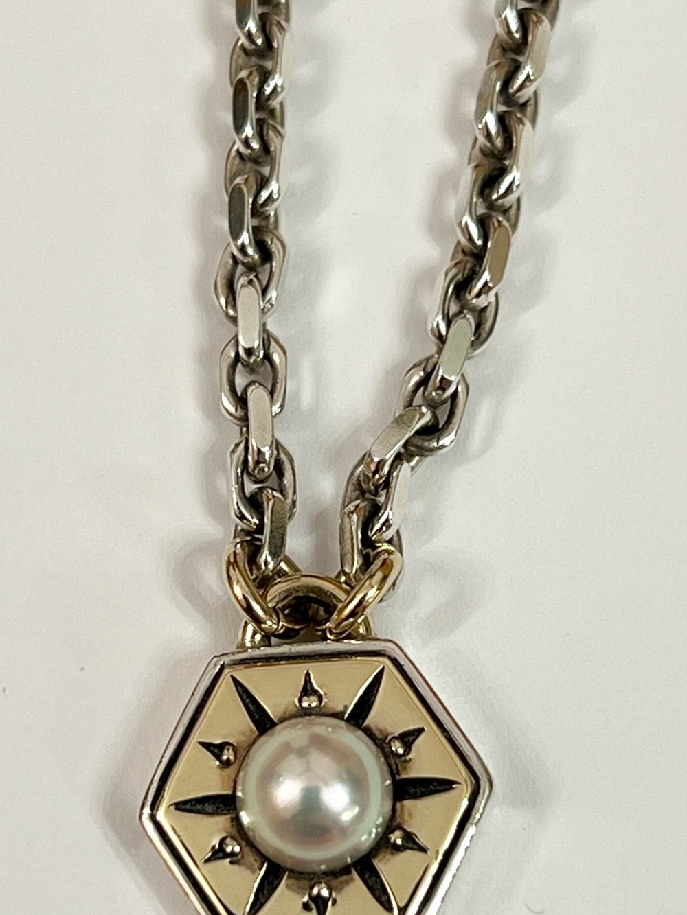 David & Ronnie Necklace, Silver (925) w 14K Gold plated, beautiful Hexagon shape